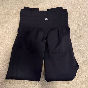 Women Halara Butt scrunch legging NWOT